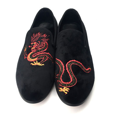 স্লিপ অন মেনস কালো সুইডস লাল চামড়া সঙ্গে Tassel Loafers
